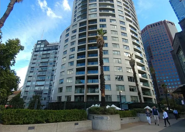 Privatestudio In Quay West Building