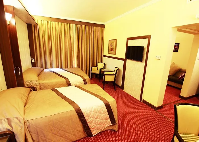 Al Khaleej Grand