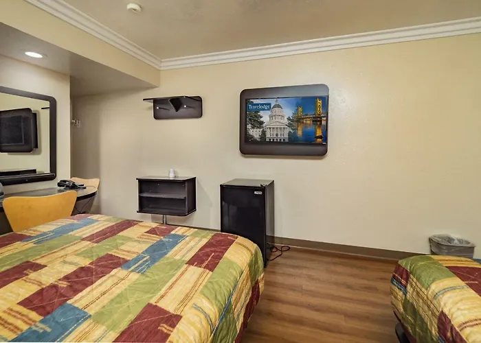 Motel: Travelodge By Wyndham Sacramento Convention Center