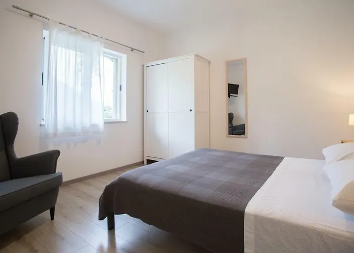 Apartments Zambarlin