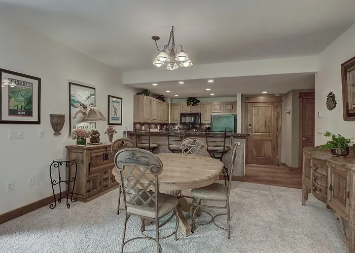 2Br- Arrowhead Village- Great Location And Gorgeous Condo Condo