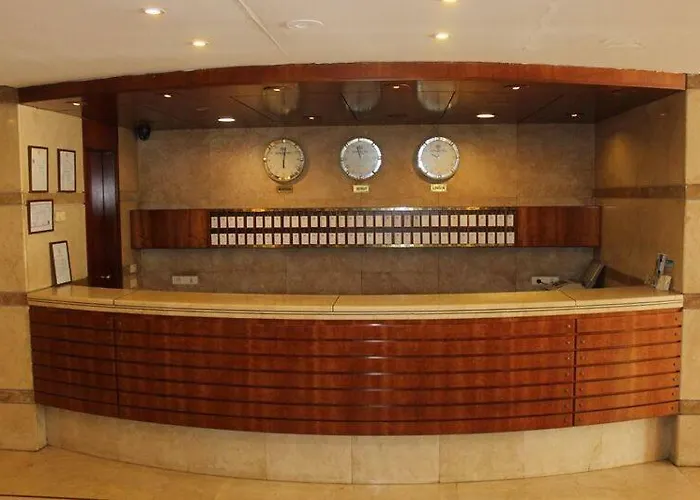 Charles Hotel