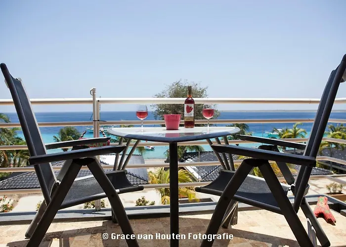Bonaire Seaside Apartments