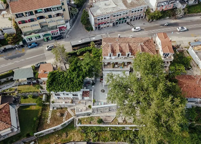 Apartments Belvedere