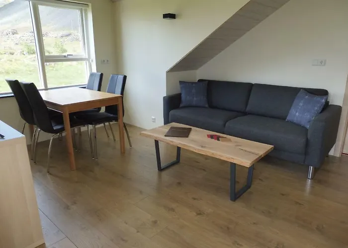 Lon Guesthouse