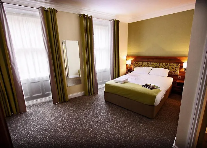 Romantic hotels Surtees