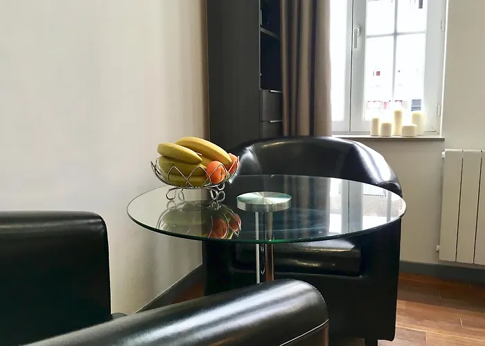 Little Plaza Appart'Hotel