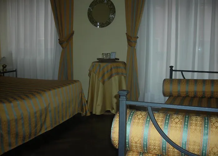 Hotel 3 stelle: Hotel Agli Artisti