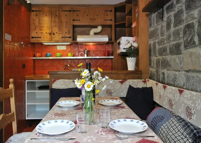 Cervino Valley House Rododendro