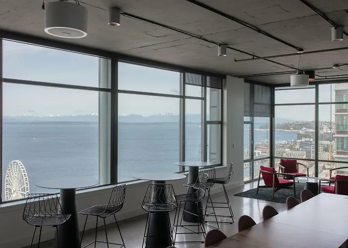 Domicile Suites At Harbor Steps