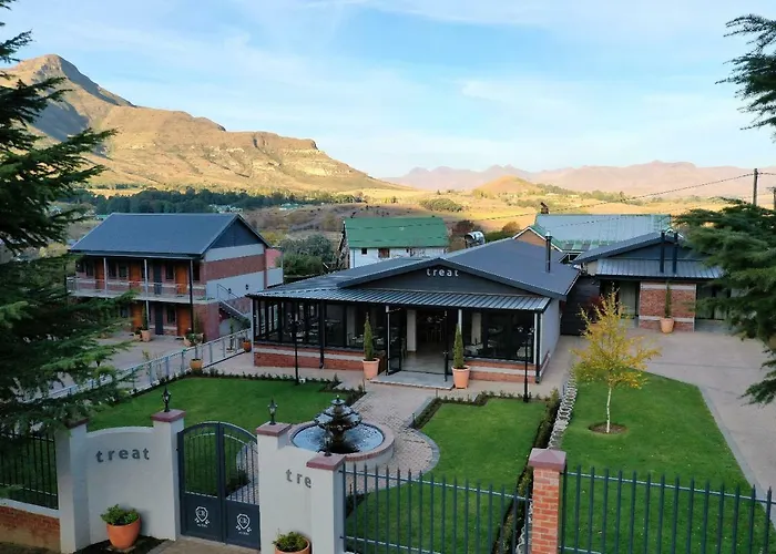 Clarens Retreat