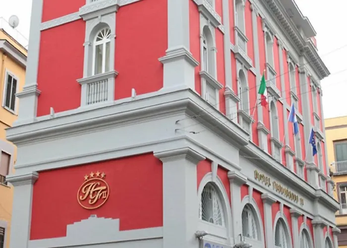 Hotel con piscina: Hotel Ferdinando II