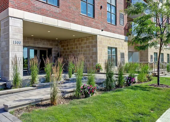 Residences At Kanata Lakes