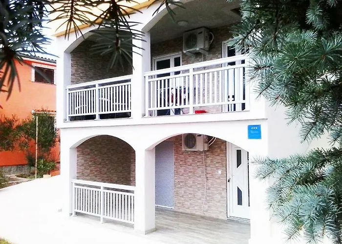 Apartmani Mala Sirena