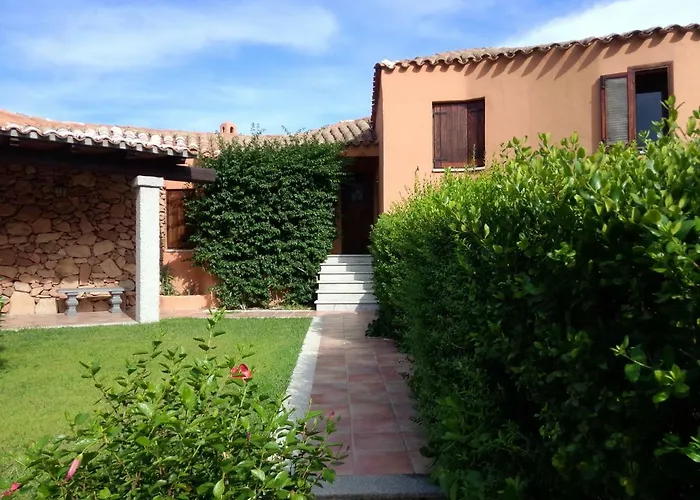 Appartamenti con piscina - Appartamentiflarida Porto Cervo