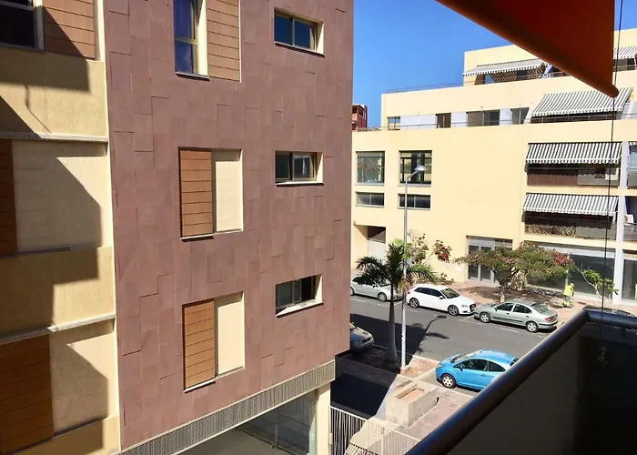 Alcalà Center A 5 minutos del paseo y playas
