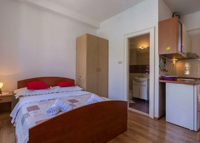 Apartment Riva 5