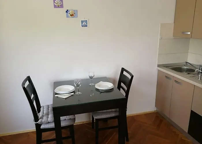Apartment Violeta 2