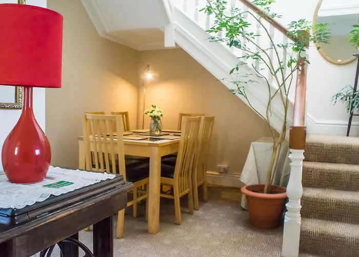 Whitegate 1St Floor Apartment