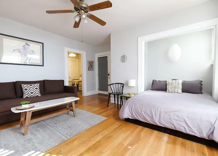 1920S City Retreat Studio Flat