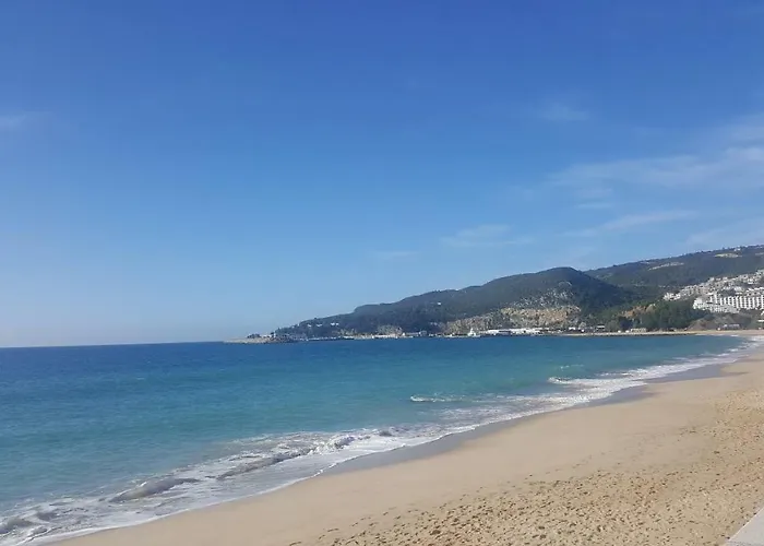 Sesimbra California Beach Apartment