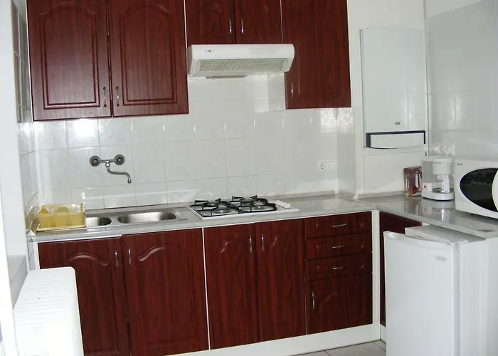 Nora Apartman