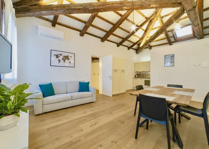 New Apartment In Murano The Amazing Glass Island