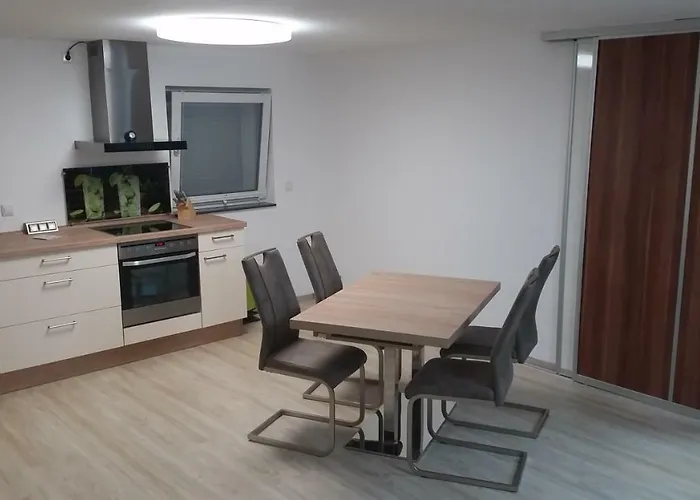 Ferienwohnung Sandra Hockenheim