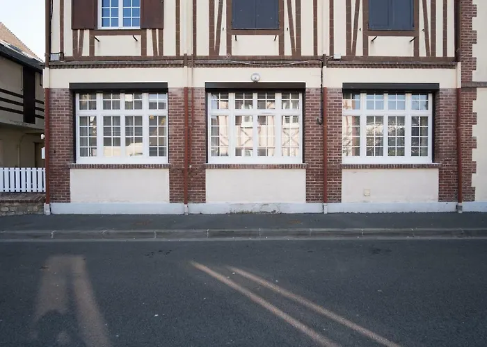 Elegant Appartement En Plein Coeur De Cabourg - Les Locations De Proust