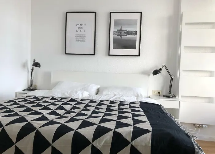 Zentral Gelegenes Ferienzimmer Moellner Seestrasse
