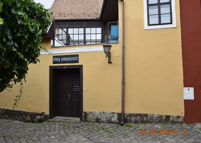 Foter Apartmanhaz Szentendre