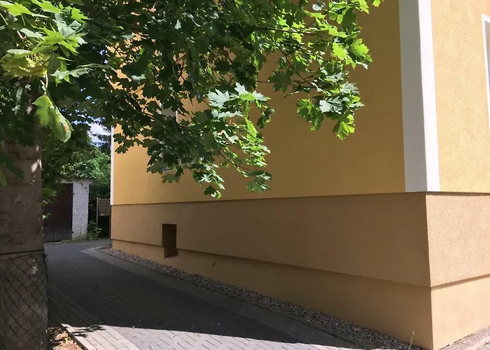 Ferienwohnung Ueber Dem Ilmpark
