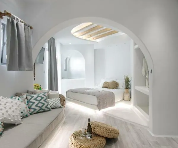 Majestique Of Naxos Luxury Suites