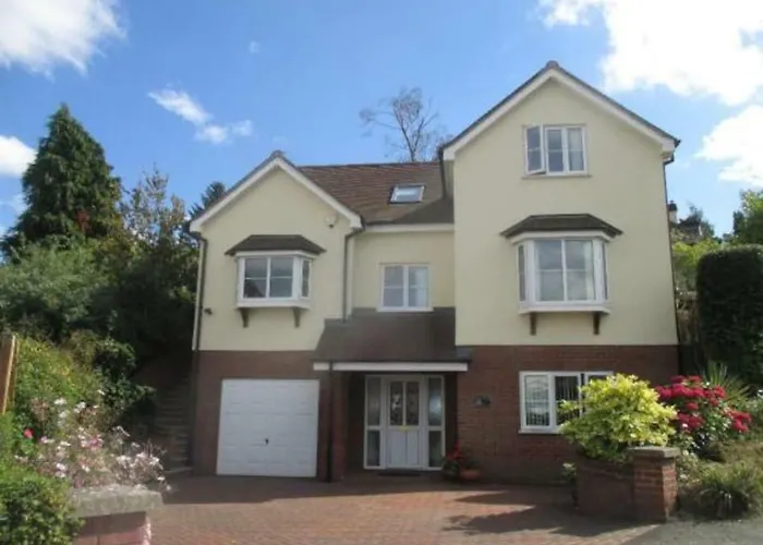 Birchwood House