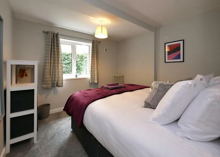 Crewe Short Lets 4 Victoria Court, Crewe