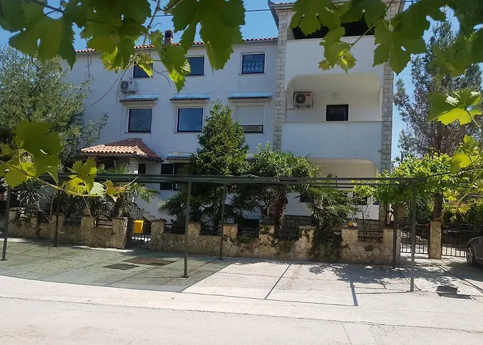 Casa Nostra - Sonniger Kuestenaufenhalt Nahe Dem Strand