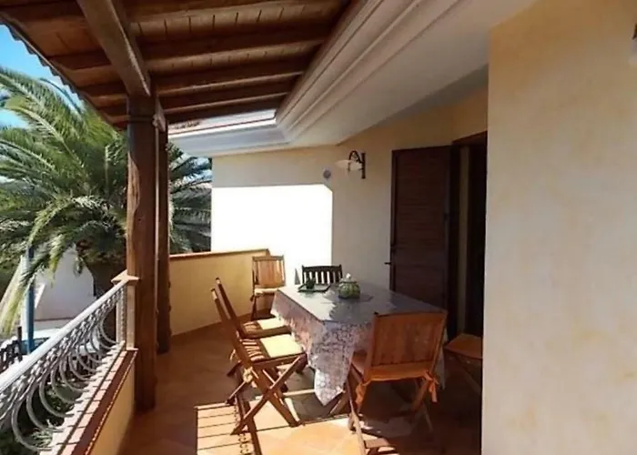 Casa in riva al mare