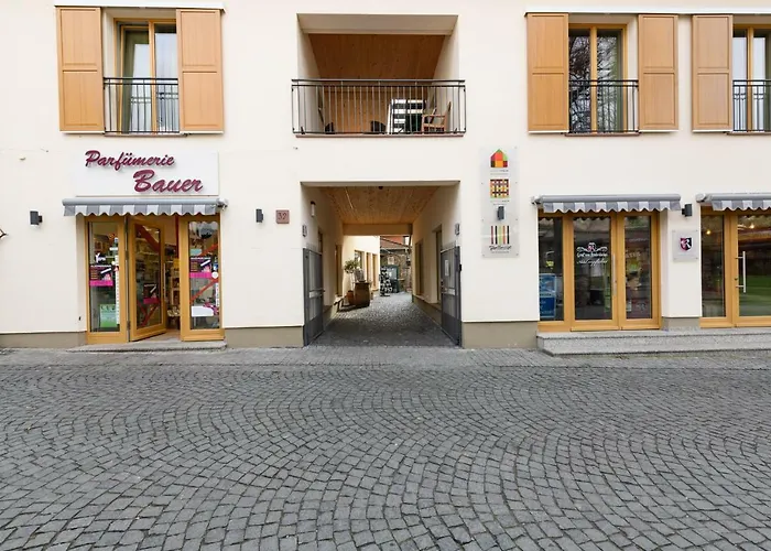 Talstation Kabine 20 / Innenstadt, 2 Schlafzimmer, Terrasse