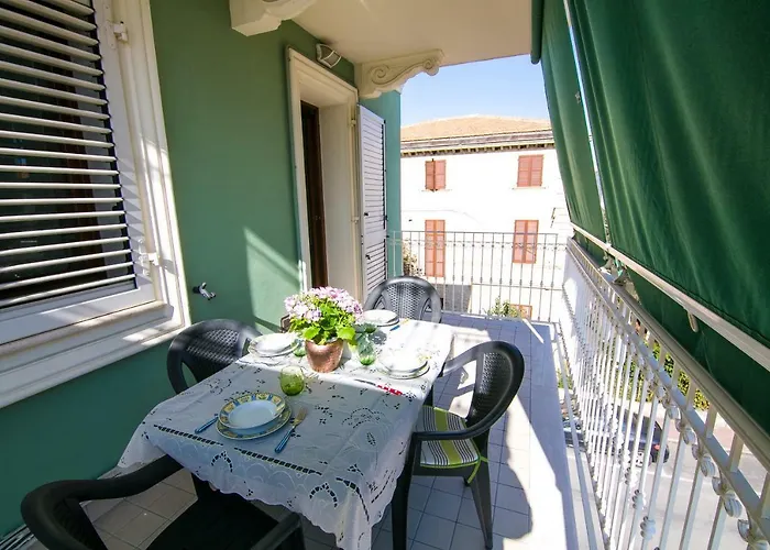 Appartamento Antonella A Due Passi Dal Centro E Dal Mare