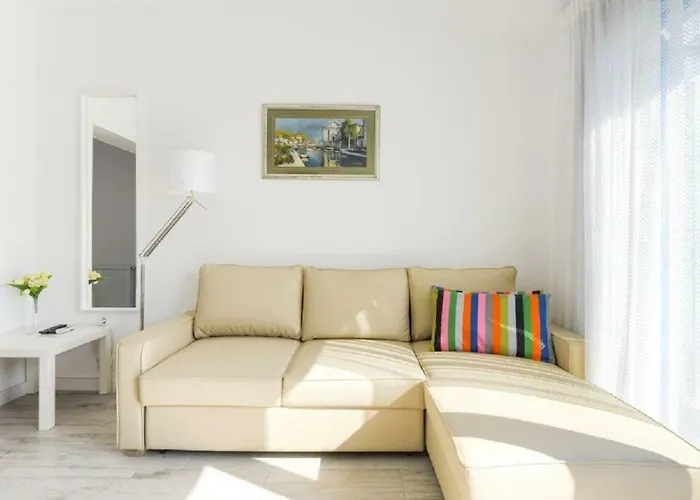 Apartments Villa Pina