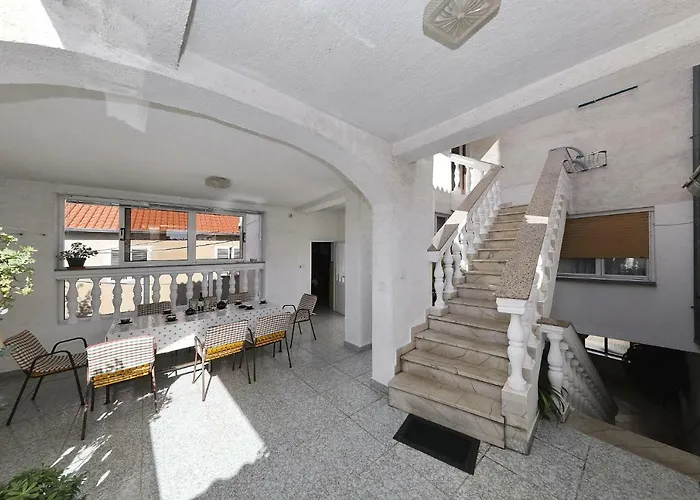 Apartments Vedrana