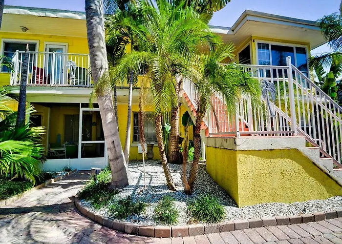 Palm Place 2 - Coconut Palm Beach Getaway 623
