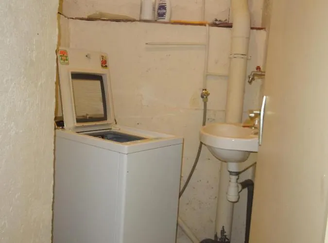 Studio N°5 Agreable Et Bien Situe