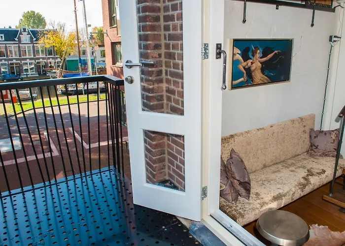 Goudse Watertoren, 'T Kleinste Woontorentje Van Nederland
