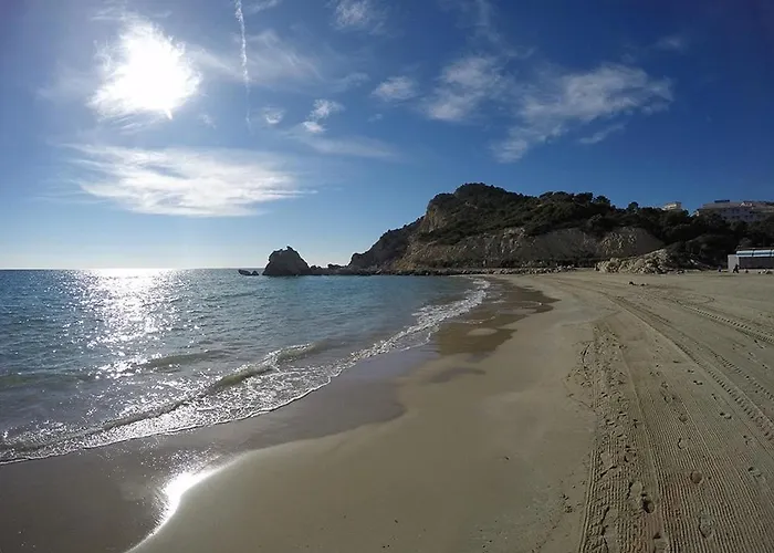 Cala de Benidorm Holidays