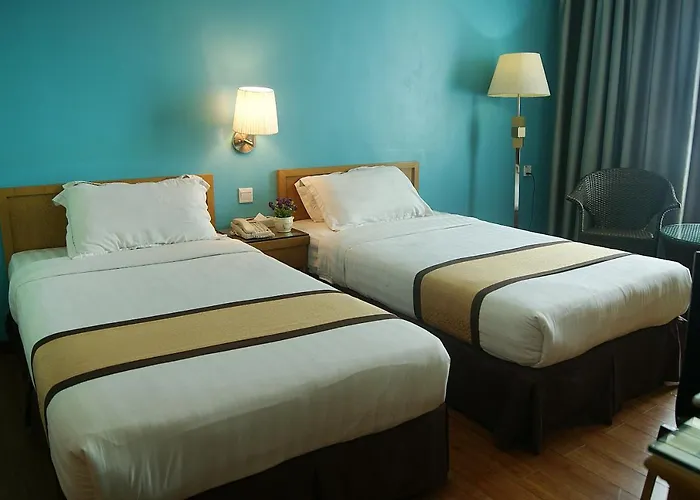 Cheap hotel: Tang Dynasty Bay Hotel