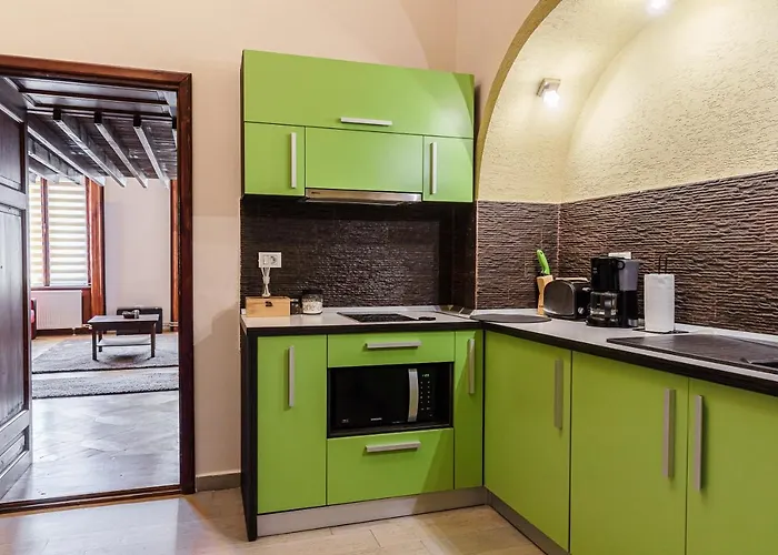Select City Center Apartments