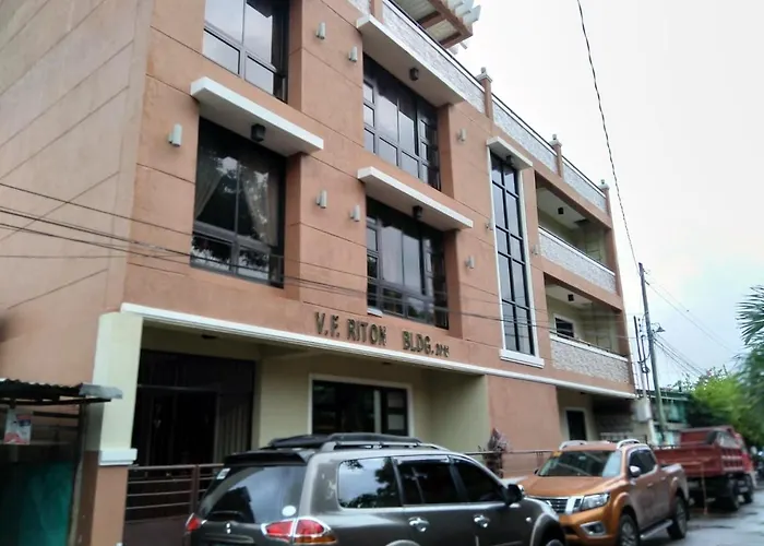 V.F. Riton Apartelle