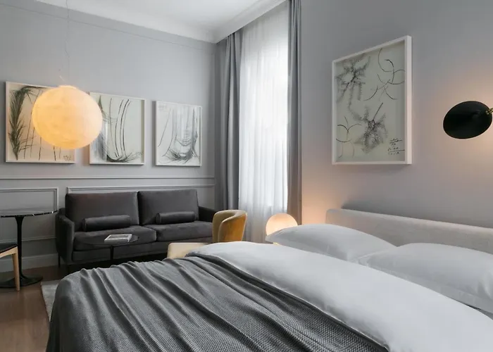 Bumblebee Luxury Apartments