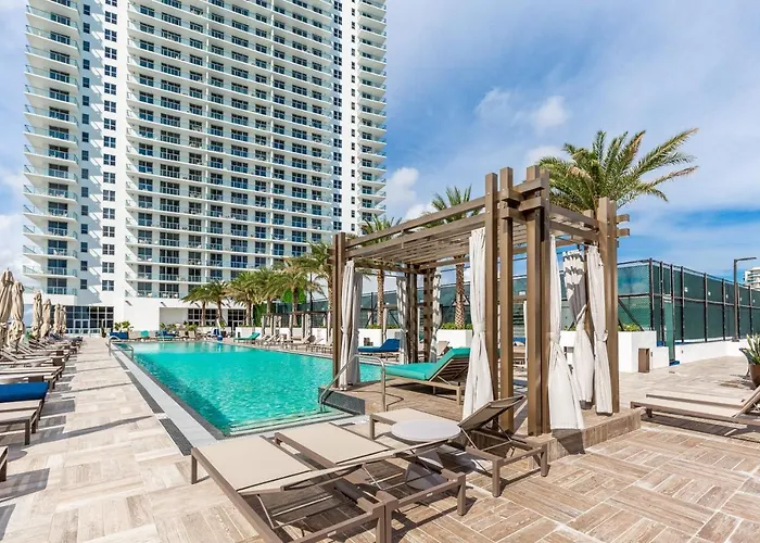 My Aparthotels Hyde Beach House Hollywood Private Suites